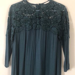 Quarter sleeve blouse